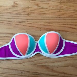 Victoria’s Secret PINK L bikini top